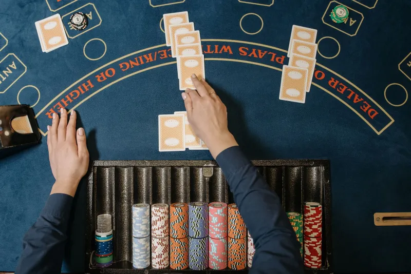 I Split $50 Between Slots and Blackjack to Find Out Which One Is Actually More Fun